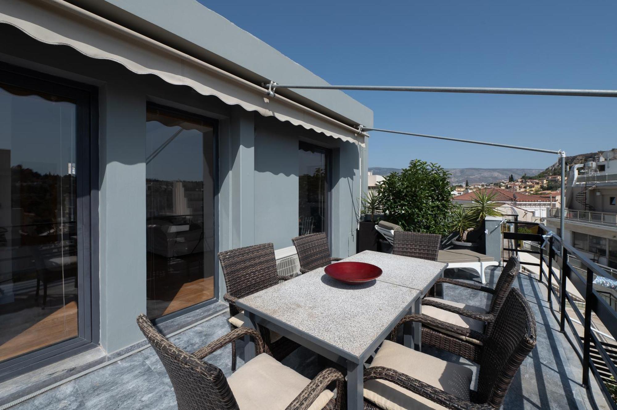 Psirri 1br Loft With Acropolis View * Athen